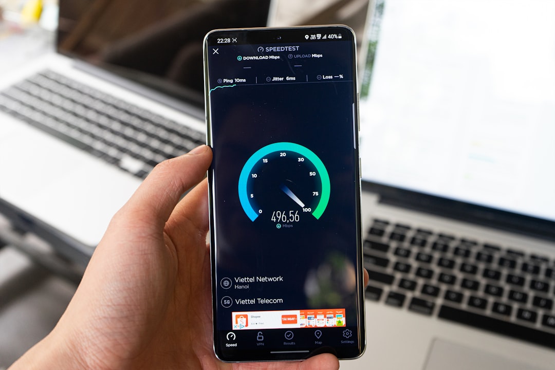 Internet speed test visualization with accelerating data streams